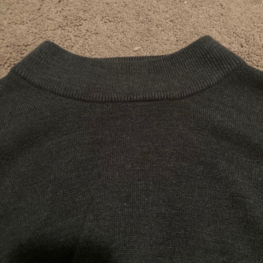 Sweater - Picture 3 of 4